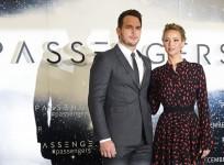 Chris Pratt and Jennifer Lawrence