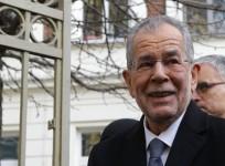 Alexander Van der Bellen takes unbeatable lead in Austrias presidential election