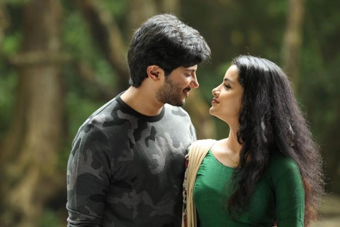 Jomonte Suviseshangal: Dulquer Salmaan and Anupama Parameswaran look ...