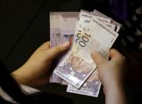 malaysia stock exchange wealth fund investment nomura holdings hnis ringgit