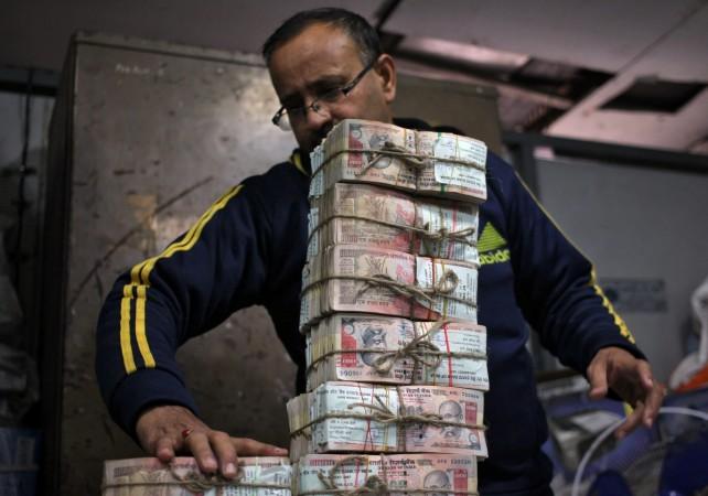 Old notes collected by a bank. rbi, old notes, extension for deposit of old notes, demonetisation