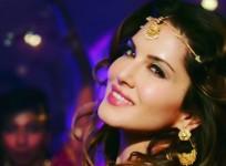 Sunny Leone in Raees