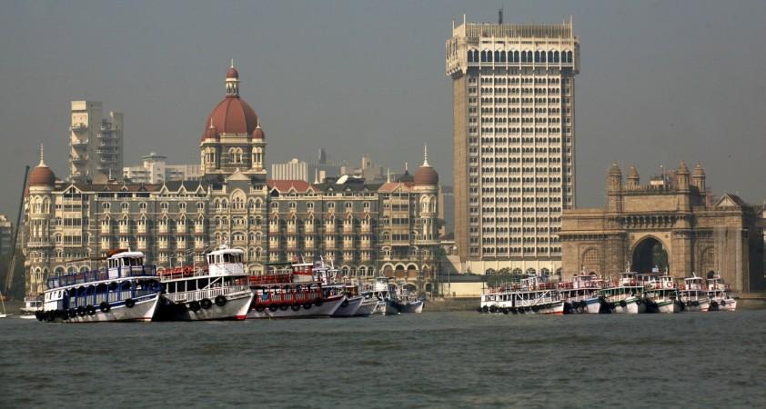 The Taj Mahal hotel is seen in Mumbai December 14, 2008. Indian Hotels Company Limited (IHCL), which owns the Taj chain of hotels, will hold an extraordinary general meeting (EGM) on December 20 to pass resolutions for Cyrus Mistry's removal from the company's board. ratan tata cyrus mistry ihcl nusli wadia tata steel ouster