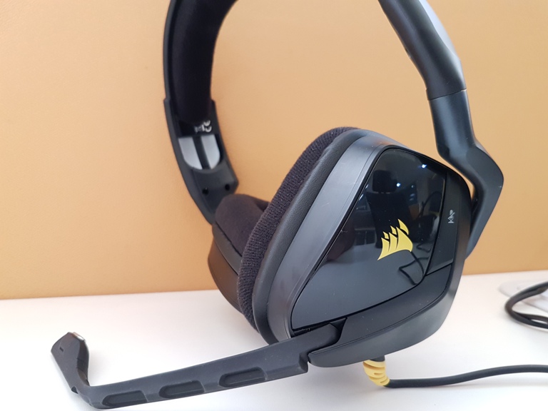 Corsair VOID Stereo Gaming Headset Review Meant for avid gamers