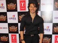 Koffee With Karan 5: Tiger Shroff to make his debut; will KJo manage to reveal his secrets?