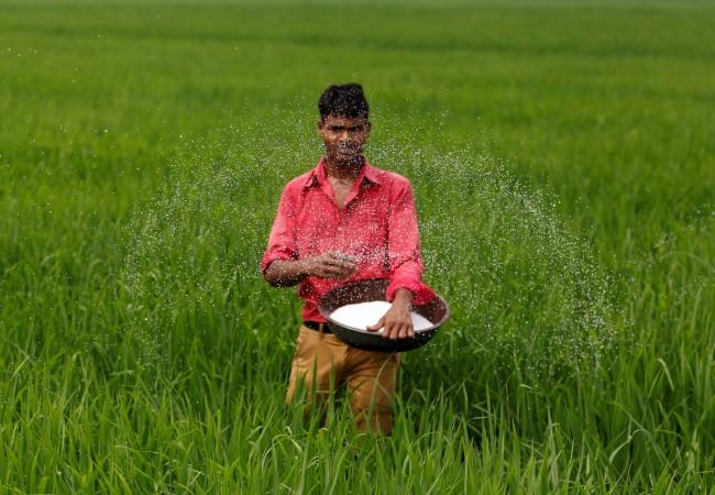 modi, digital economy, cashless, india, farmers, fertilizers, demonetisation, rabi, sowing