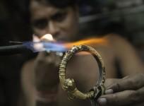 gold, india, prices, gold demand, world's fatest-growing economy, demonetisation, modi