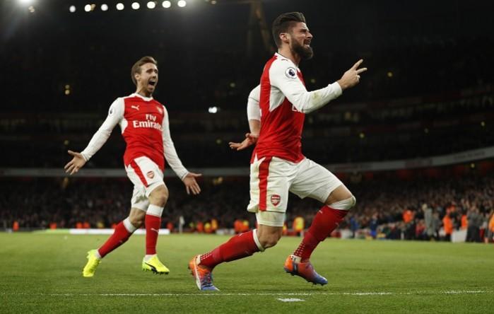 Arsenal forward Olivier Giroud is over the moon after scoring the winner against West Brom, December 26, 2016 Arsenal, Olivier Giroud, Nacho Monreal, Premier League, West Brom