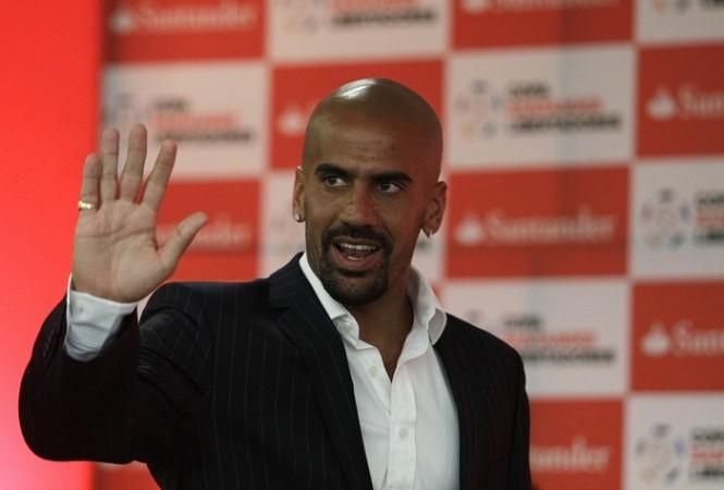 The midfielder has signed an 18-month contract with his boyhood club Estudiantes. Estudiantes, Juan Sebastián Verón, out of retirement, Manchester united legend, Argentine Legend.