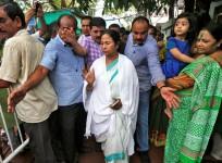 Mamata Banerjee, Darjeeling, West Bengal CM, Gorkhaland, Bimal Gurung
