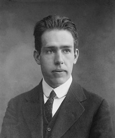Neils Bohr Neils Bohr