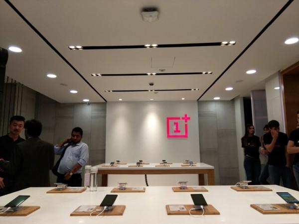 OnePlus Experience Store Bengaluru