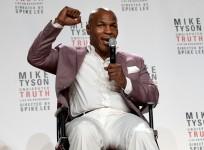 Mike Tyson, Floyd Mayweather, Chris Brown, Soulja Boy, Boxing news