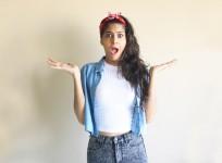 anisha, rickshawali, sumit verma, kissing prank