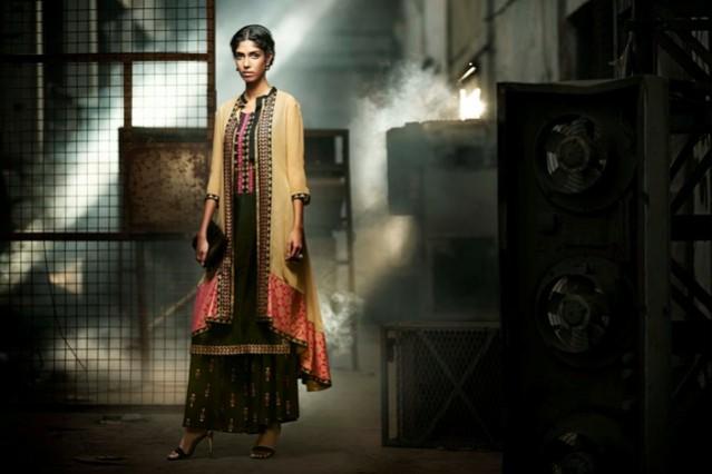 Plack, printed, circular shaped kurta paired with black palazzos Lohri Outfits (Dramaticones 2 Palestine-5-011FTP)