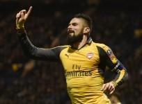Olivier Giroud, Arsenal, Swansea, Premier League, Arsene Wenger, Paul Clement