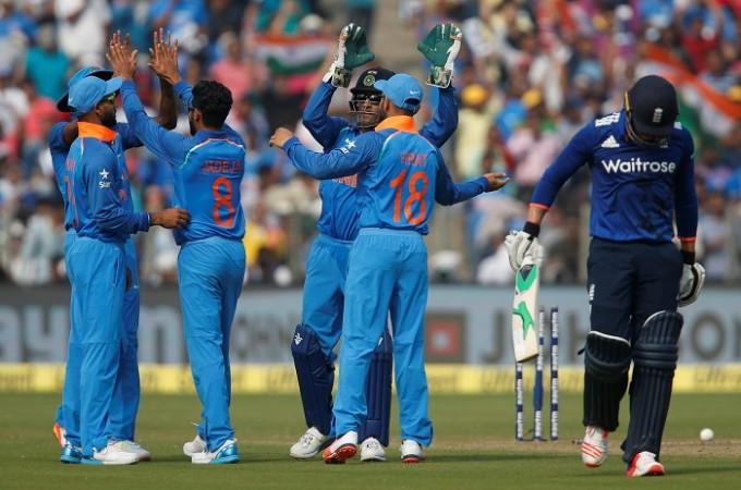 India, England, 2nd ODI, Dhoni, Dhawan