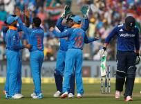 India, England, 2nd ODI, Dhoni, Dhawan