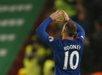 Wayne Rooney, Sir Bobby Charlton, Manchester United all time top scorer, Manchester United, Premier League, Stoke City vs Manchester United