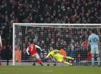 Arsenal, Arsenal beat Burnley, ALexis Sanchez, Emirates, penlaty