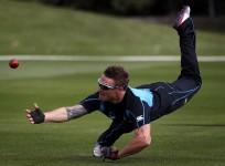 Brendon McCullum, BBL, Big Bash League, BBL semi-final, Brisbane Heat vs Sydney Sixers, BBL 2016-17