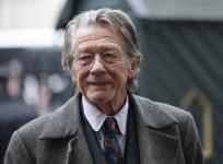 Actor Sir John Hurt dies at 77