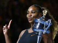 Serena Williams, 2017 Australian Open, trophy, Venus Williams, women's singles final