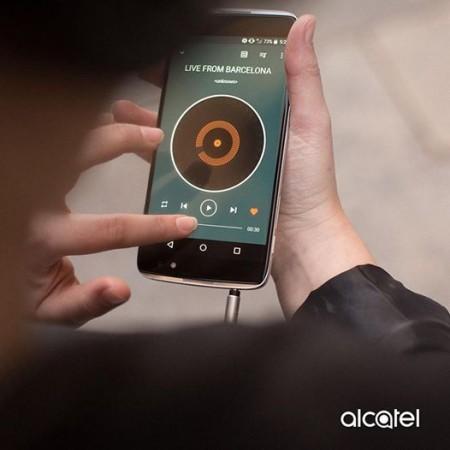 Alcatel Idol 4