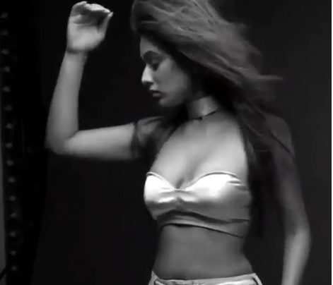 Nia Sharma