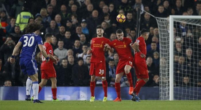 Chelsea defender David Luiz opens the scoring against Liverpool, January 31, 2017 David Luiz, Chelsea, Liverpool, Premier League, goal