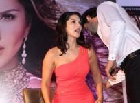 sunny leone