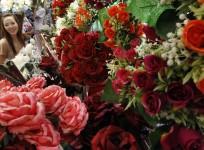 valentine's day, valentine's day 2017, roses, rose exporters, valentine's day greetings, valentine's day messages, india flower exports, hosur, columbia, trump protectionism