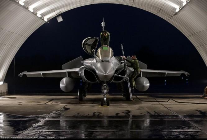 France likely to offer 2 additional squadrons of Rafale to India - IBTimes India