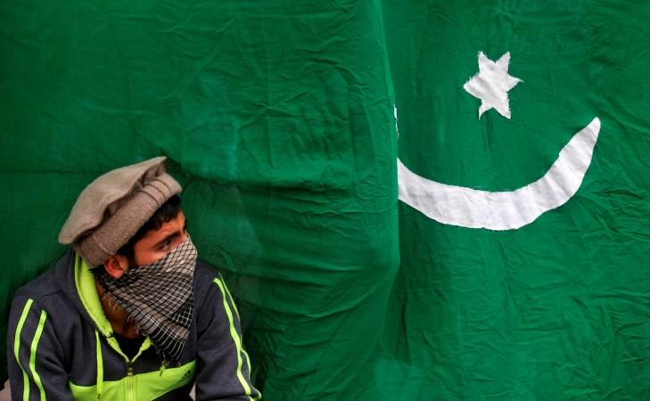 Kashmir unrest, kashmir stone pelting