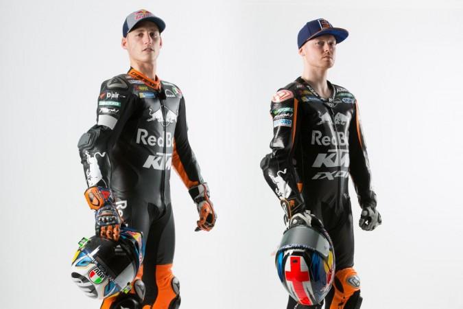 Pol Espargaro (L), Bradley Smith (R) Red Bull KTM Factory Racing