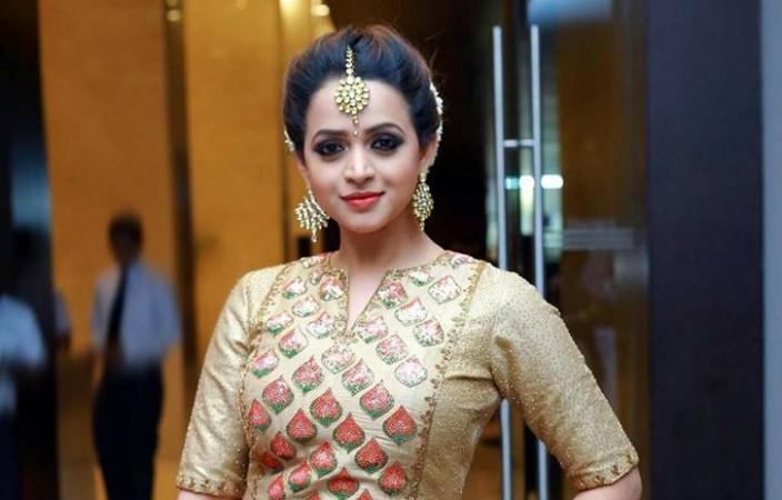 Bhavana Bhavana,