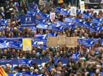 Thousands march through streets of Barcelona demanding more refugee intake by Spain