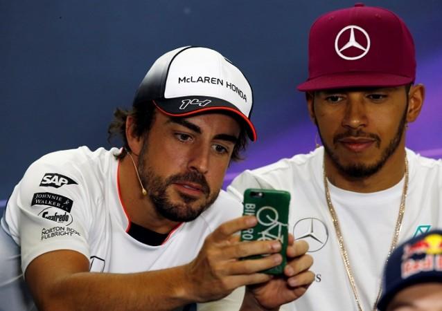 Fernando Alonso and Lewis Hamilton. Fernando Alonso, Lewis Hamilton, Formula One, Formula One 2017, Formula One news, Toto Wolff, Valtteri Bottas, Nico Rosberg
