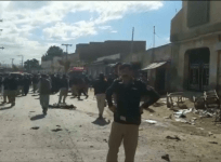 Suicide bombers attack Pakistan court killing at least five