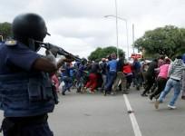 Police use tear gas and rubber bullets to disperse rival marches in Pretoria