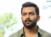 Prithviraj Sukumaran, Bhavana. Bhavana kidnapped