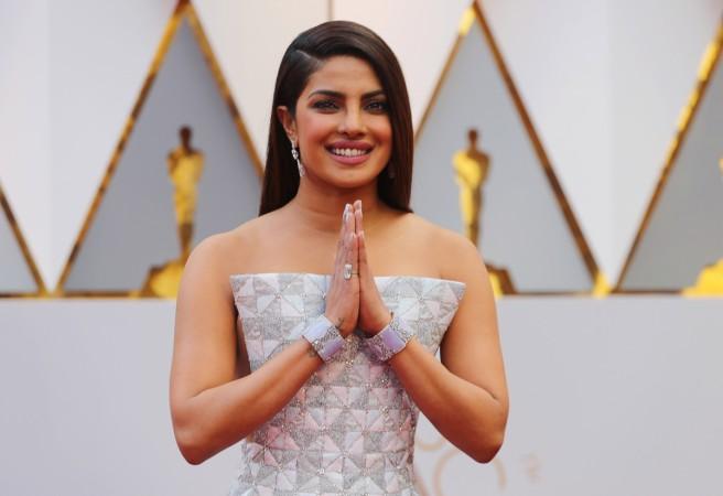 656px x 450px - Priyanka Chopra takes Holi to Hollywood; guess who she celebrated the  festival with! [PHOTOS+VIDEOS] - IBTimes India