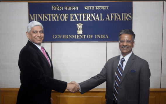 Vikas Swarup (L) with Gopal Baglay (R) Gopal Baglay