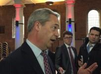 Nigel Farage renews calls for Ukips sole MP Douglas Carswell to be removed