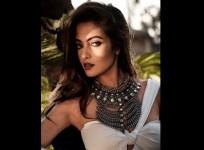 Riya Sen