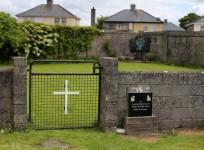 tuam, ireland, mass grave,