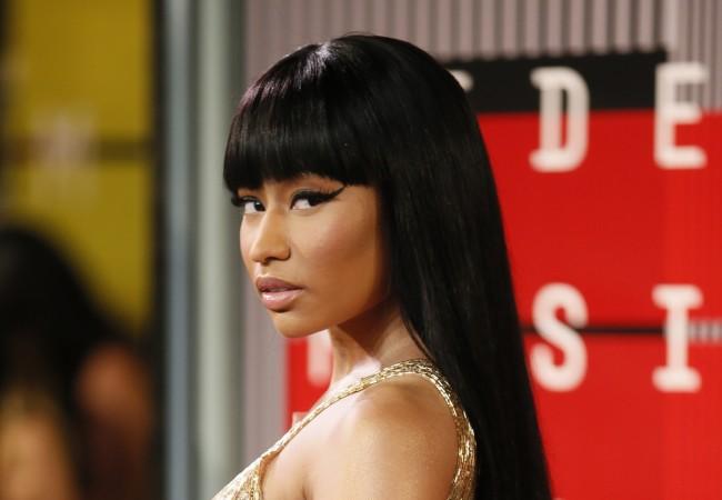 Nicki Minaj Teases Her Sexy Ninja Look In Light My Body Up Video With David Guetta Photos 