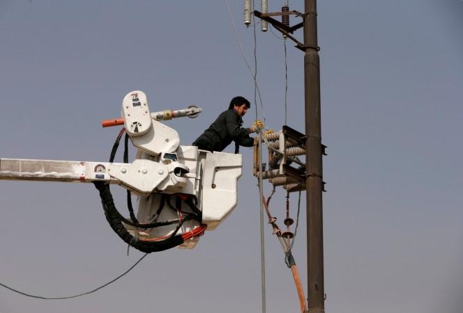 Electricity cables being repaired