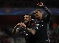 Arturo Vidal, Douglas Costa, Arsenal, Bayern Munich, Champions League