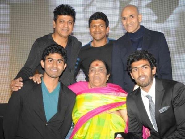 Parvathamma Rajkumar with her sons and grandsons. Parvathamma Rajkumar